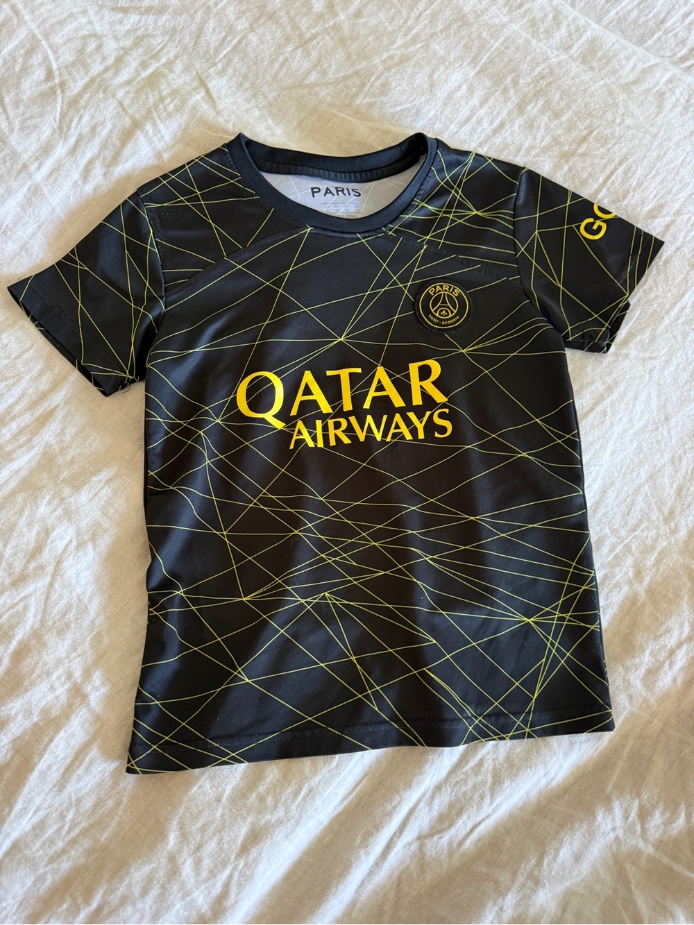 Aris Black Tee with Neon Yellow Line Pattern